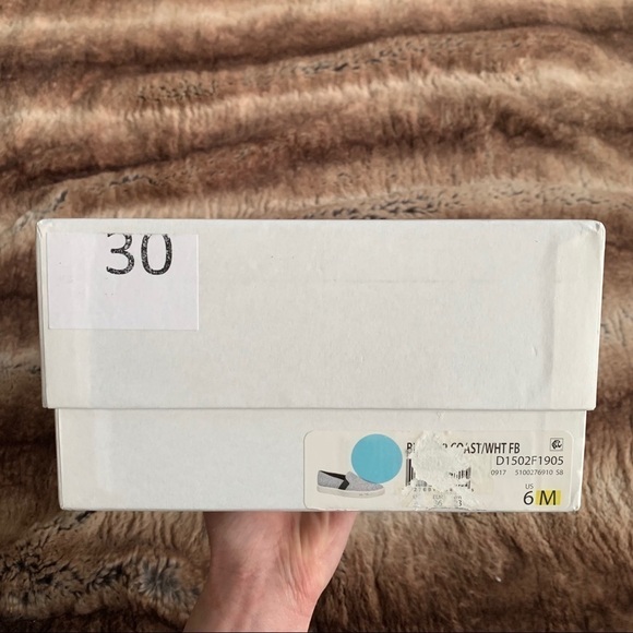 Vince Blair Woven Coast White Sneakers - Picture 10 of 10